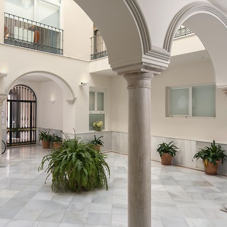 Suites Sevilla Plaza Bagian luar foto