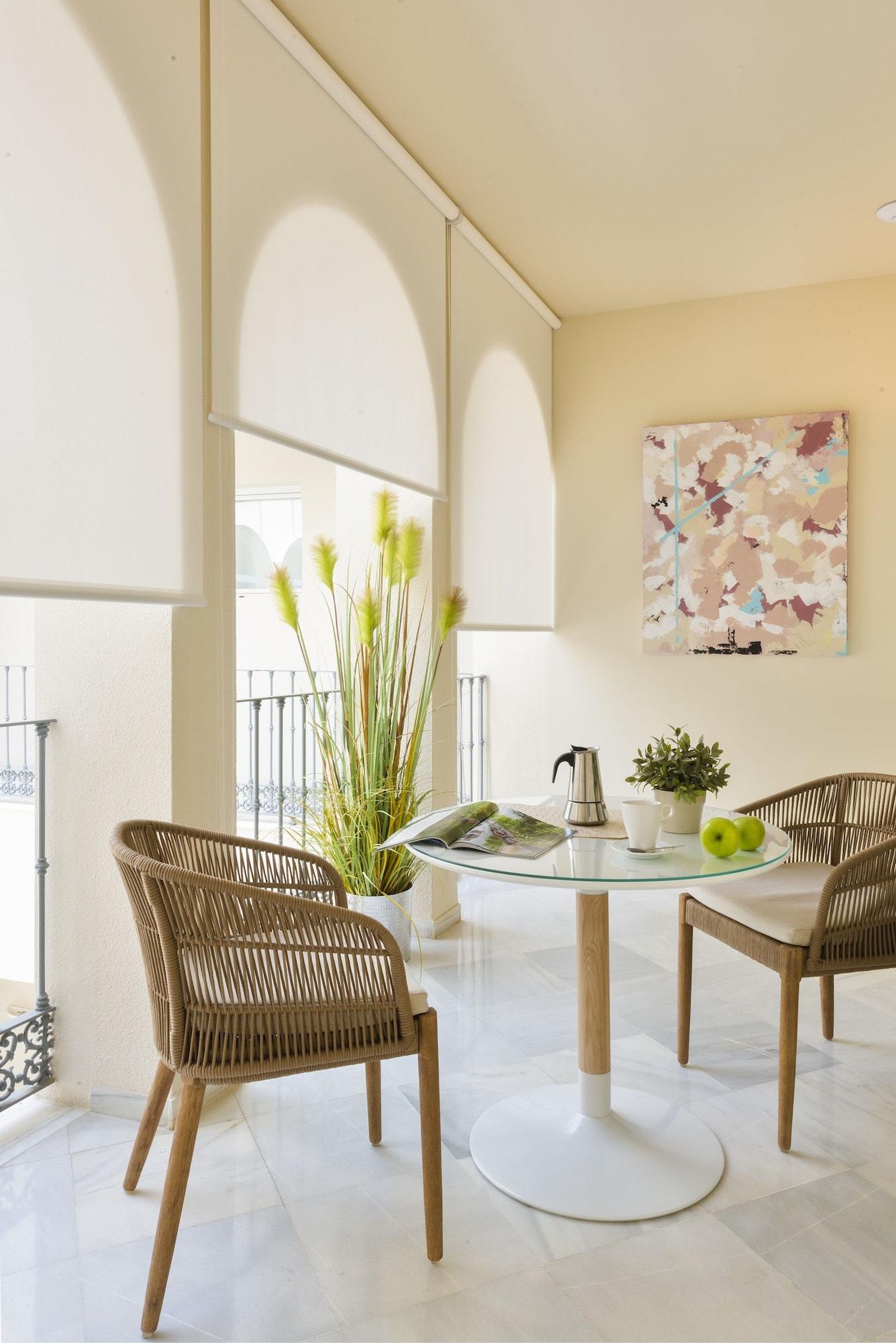 Suites Sevilla Plaza Bagian luar foto