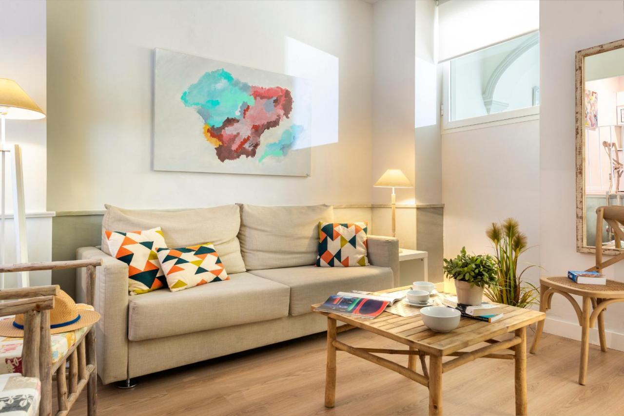 Suites Sevilla Plaza Bagian luar foto