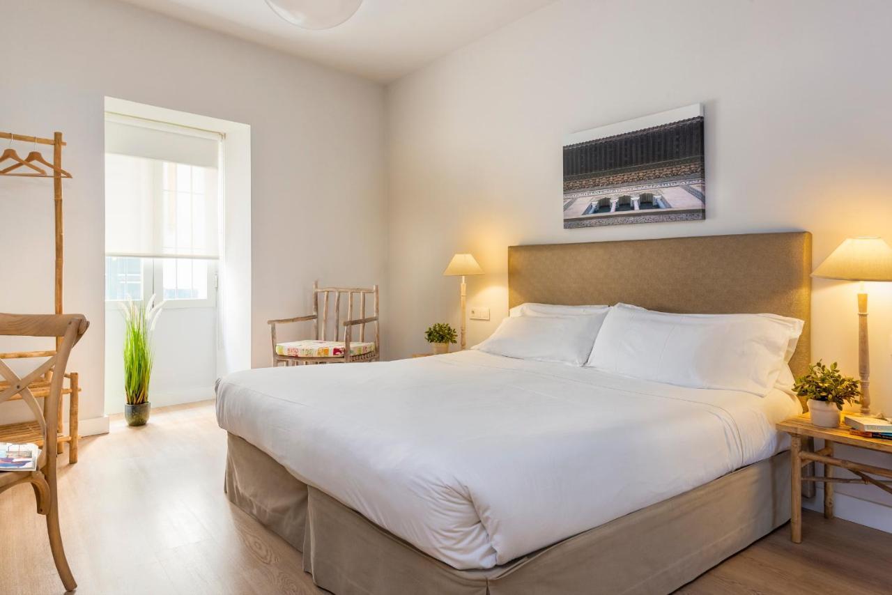 Suites Sevilla Plaza Bagian luar foto