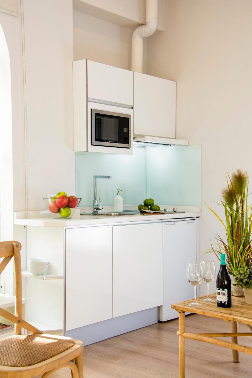 Suites Sevilla Plaza Bagian luar foto